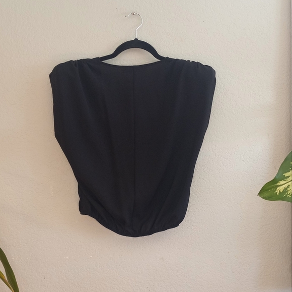 Zara NWT Draped Dramatic Plunge V-Neck Flowy Faux Wrap Silky Sleeveless Blouse - Picture 3 of 4